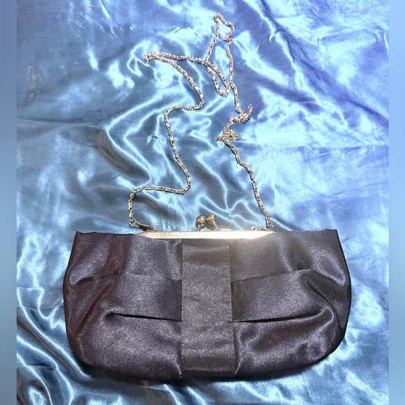 Elegant dark blue Satin Clutch with silver hard wear - Picture 2 of 3